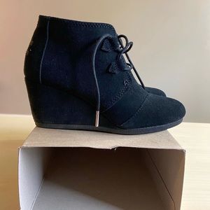 Toms Kala Suede Lace Up Wedge Booties